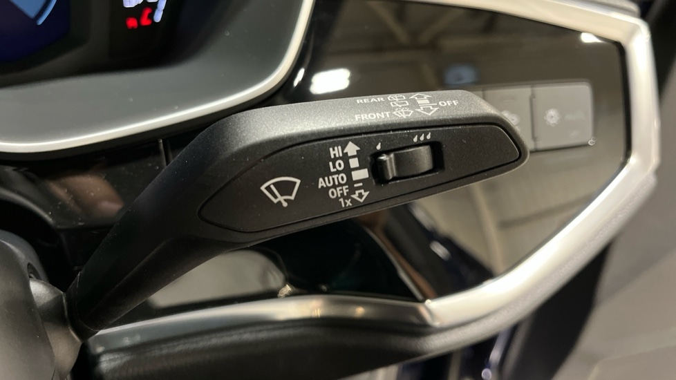 Used Audi Q3 2025 for sale - 76872523: Photo 30