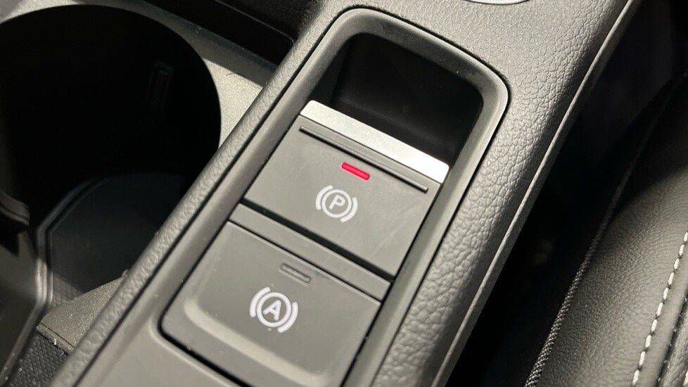 Used Audi Q3 2025 for sale - 76872523: Photo 42