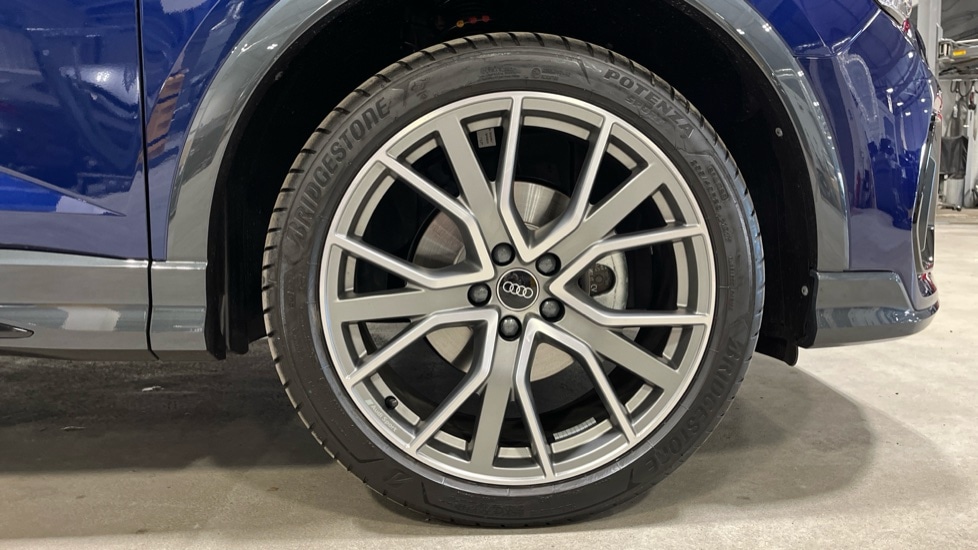 Used Audi Q3 2025 for sale - 76872523: Photo 5