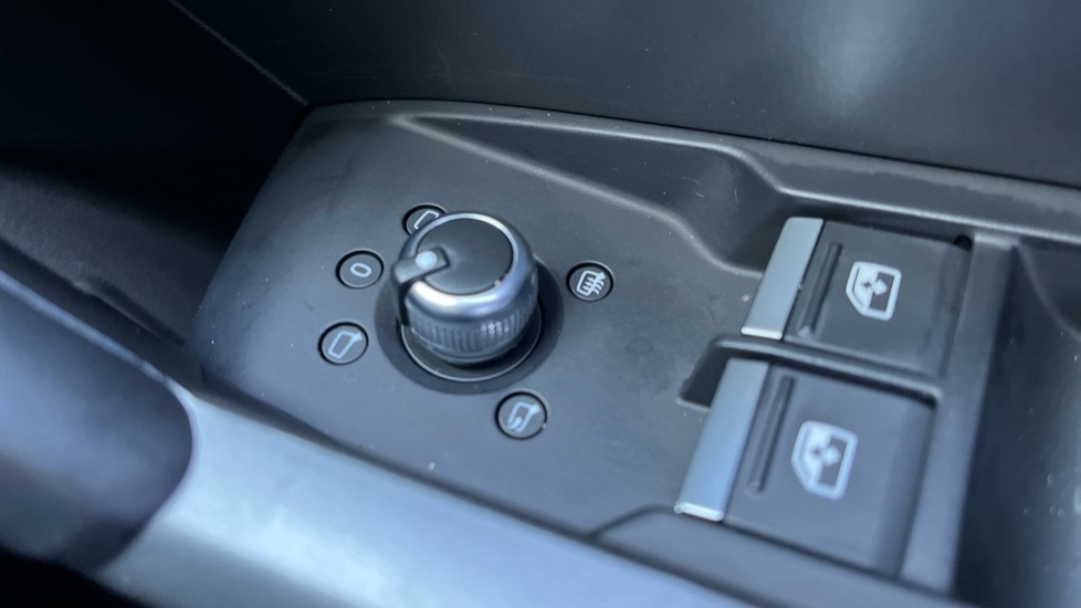 Used Audi Q3 2025 for sale - 76872523: Photo 54