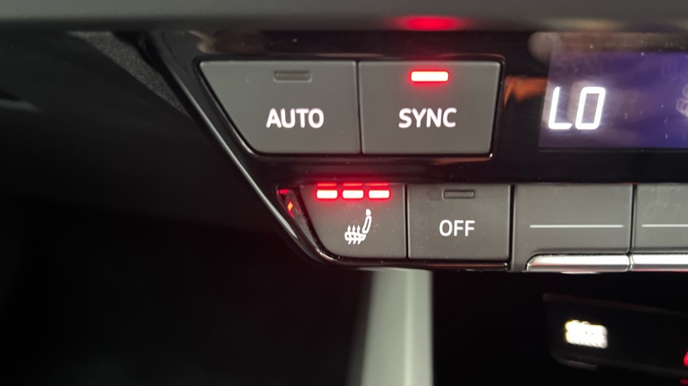 Used Audi Q4 e-tron 2021 for sale - 75852480: Photo 47