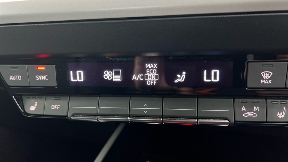 Used Audi Q4 e-tron 2021 for sale - 76563895: Photo 46