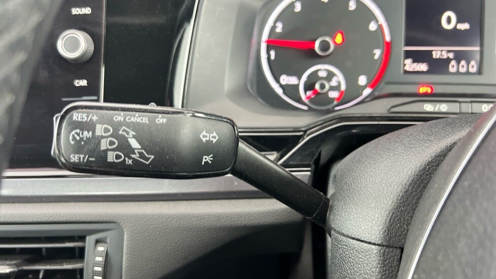 Used Volkswagen Polo 2018 for sale - 76140105: Photo 25