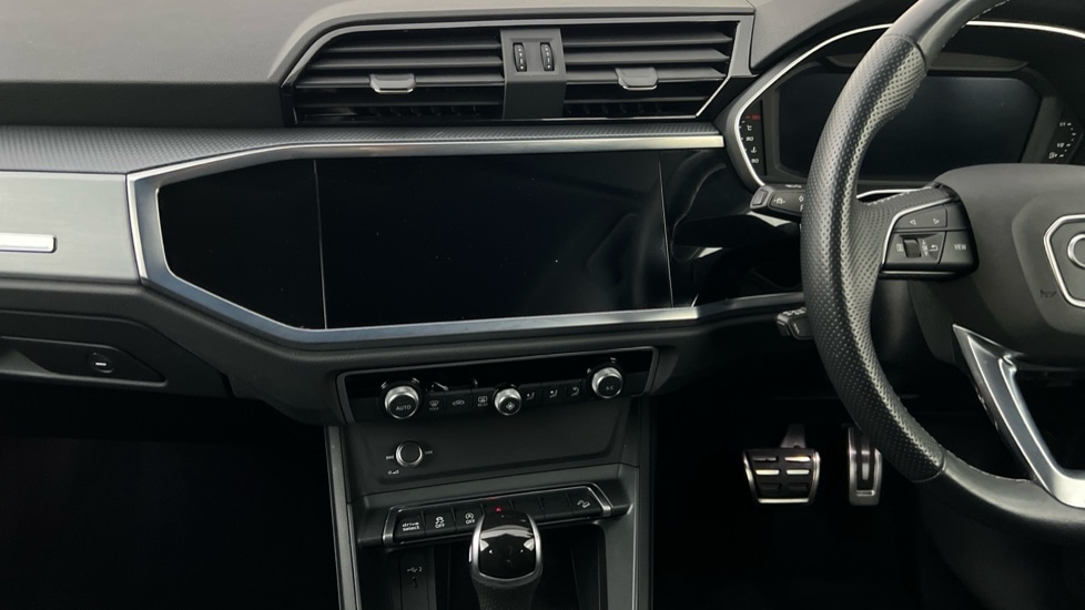 Used Audi Q3 2021 for sale - 76124434: Photo 13