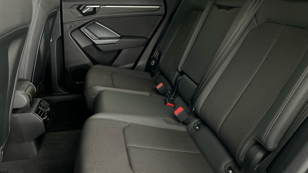 Used Audi Q3 2021 for sale - 76124434: Photo 15