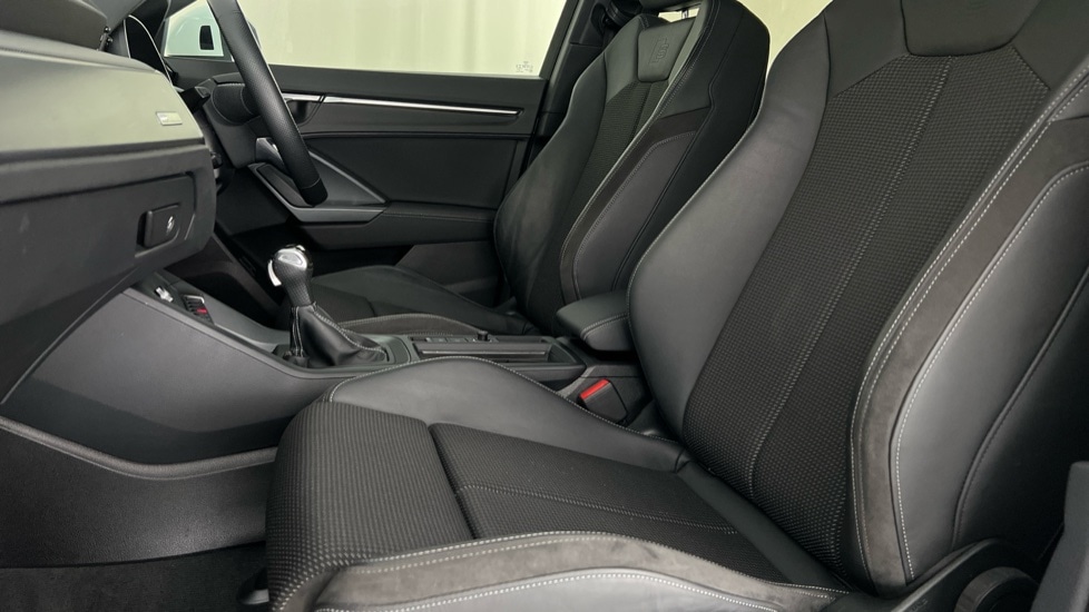 Used Audi Q3 2021 for sale - 76124434: Photo 17