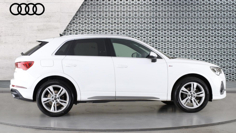Used Audi Q3 2021 for sale - 76124434: Photo 4