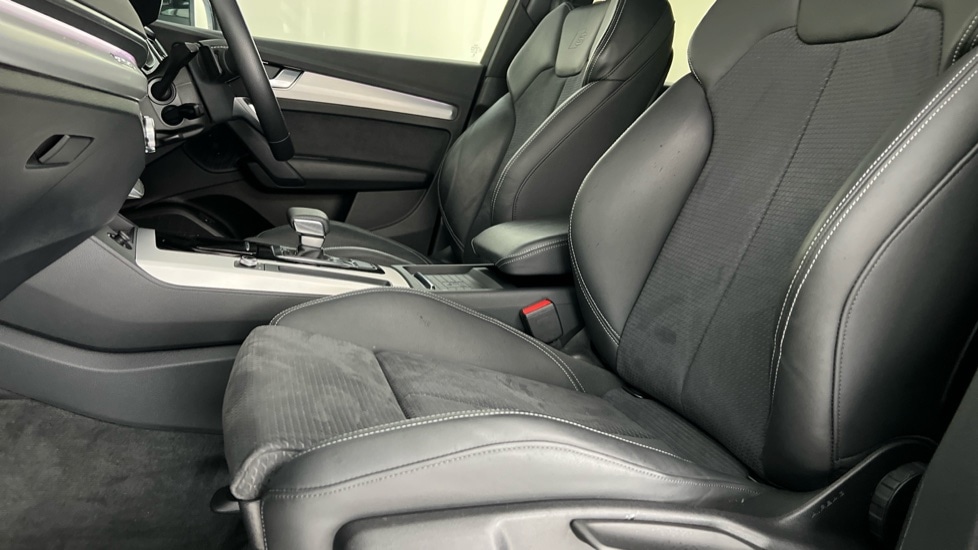 Used Audi Q5 2023 for sale - 76870273: Photo 17