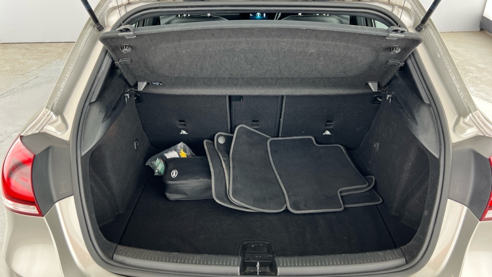 Used Mercedes-Benz A-Class 2019 for sale - 76586856: Photo 15