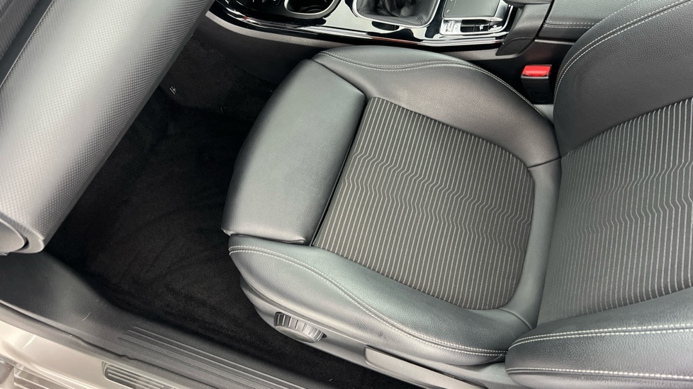 Used Mercedes-Benz A-Class 2019 for sale - 76586856: Photo 28