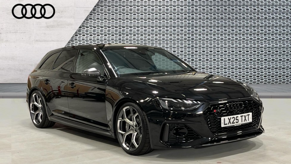 Used Audi RS4 2025 for sale - 76350905: Photo 1