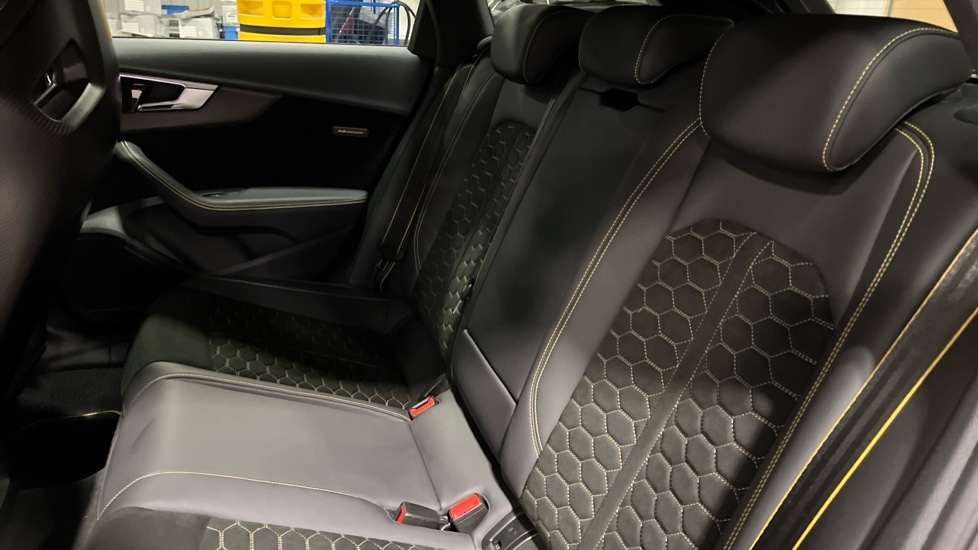 Used Audi RS4 2025 for sale - 76350905: Photo 15