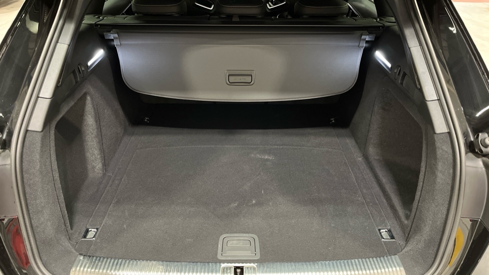 Used Audi RS4 2025 for sale - 76350905: Photo 18