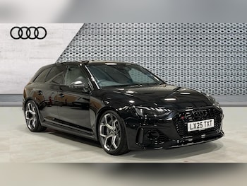 Used Audi RS4 2025 for sale - 76350905: Photo