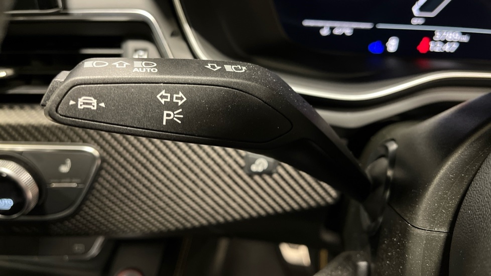 Used Audi RS4 2025 for sale - 76350905: Photo 31