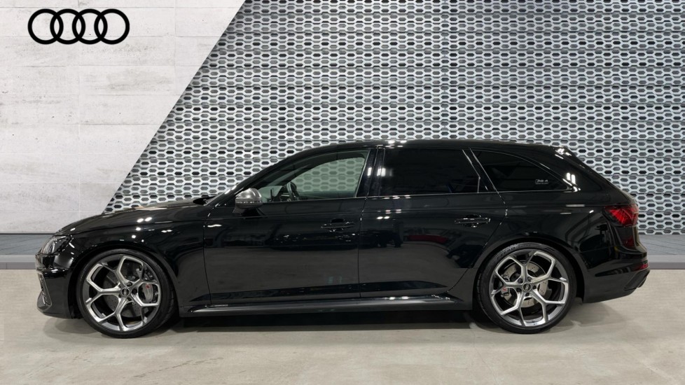 Used Audi RS4 2025 for sale - 76350905: Photo 9