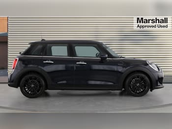 Used MINI Hatch 2022 for sale - 75471547: Photo