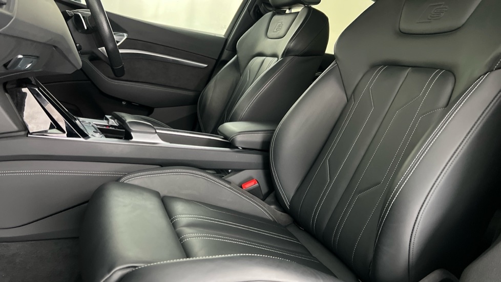 Used Audi e-tron 2021 for sale - 76161470: Photo 17