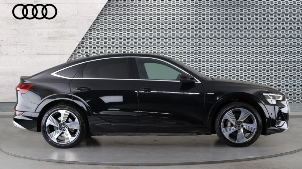 Used Audi e-tron 2021 for sale - 76161470: Photo 4