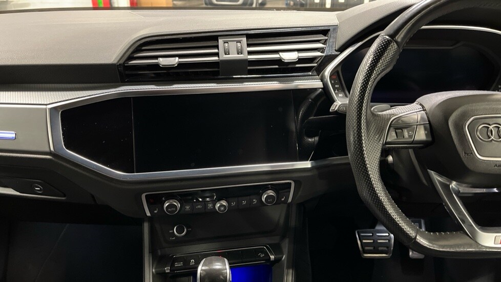 Used Audi Q3 2020 for sale - 77054236: Photo 13