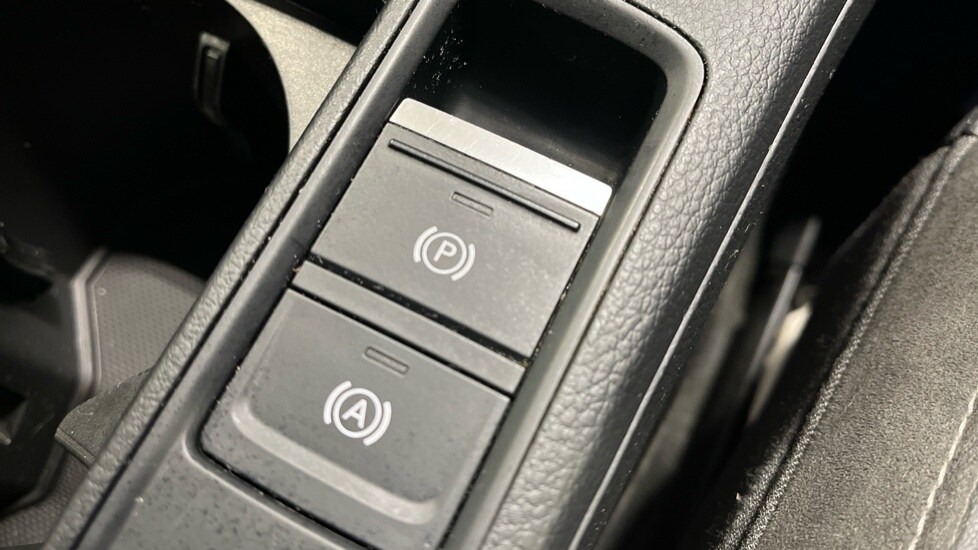 Used Audi Q3 2020 for sale - 77054236: Photo 42