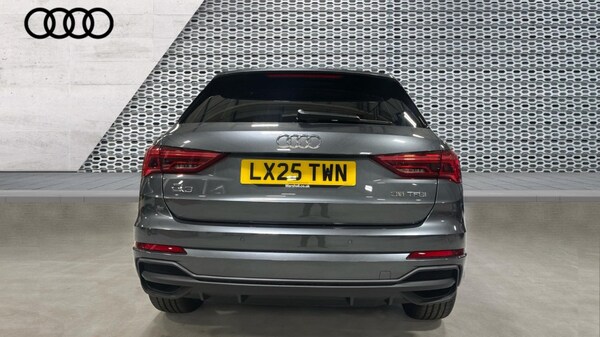 Used Audi Q3 2025 for sale - 75602976: Photo 11