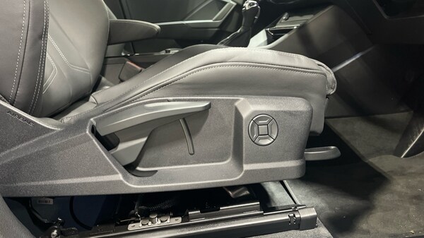 Used Audi Q3 2025 for sale - 75602976: Photo 29