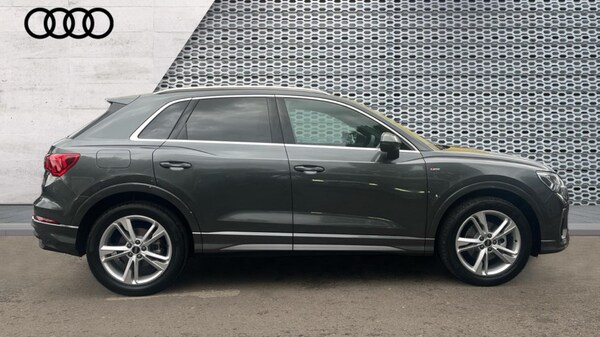 Used Audi Q3 2025 for sale - 75602976: Photo 4