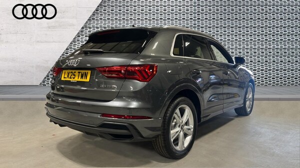 Used Audi Q3 2025 for sale - 75602976: Photo 8