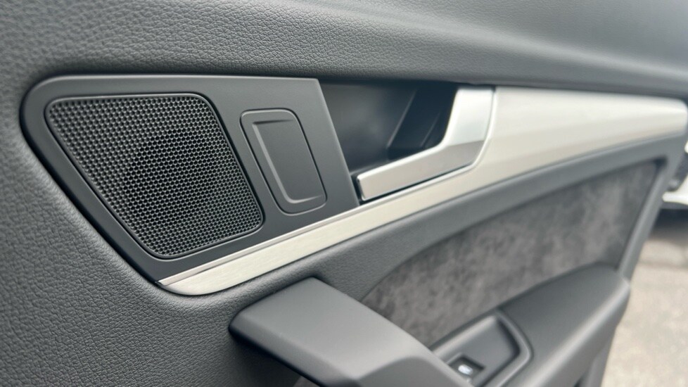 Used Audi Q5 2024 for sale - 76871456: Photo 79