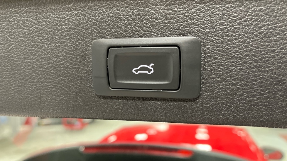 Used Audi Q2 2024 for sale - 76597989: Photo 39