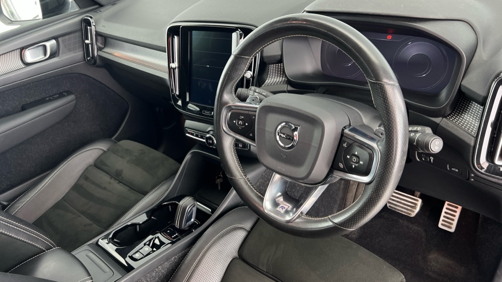 Used Volvo XC40 2020 for sale - 76140380: Photo 9