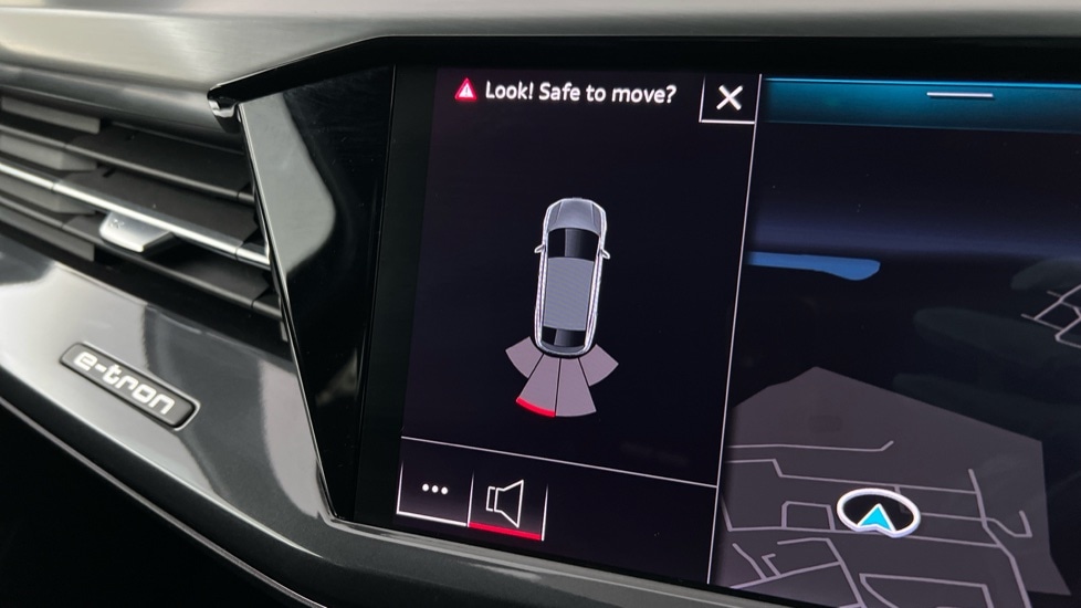 Used Audi Q4 e-tron 2022 for sale - 76921937: Photo 32