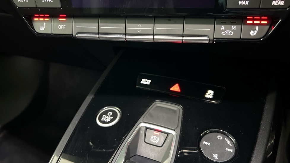 Used Audi Q4 e-tron 2022 for sale - 76921937: Photo 34