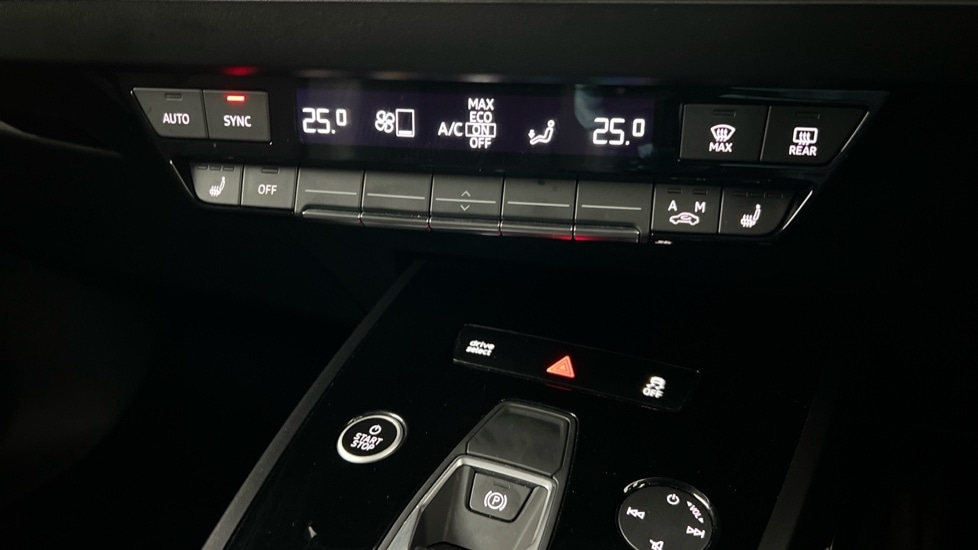 Used Audi Q4 e-tron 2022 for sale - 76921937: Photo 35