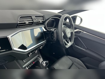 Used Audi Q3 2025 for sale - 76410686: Photo