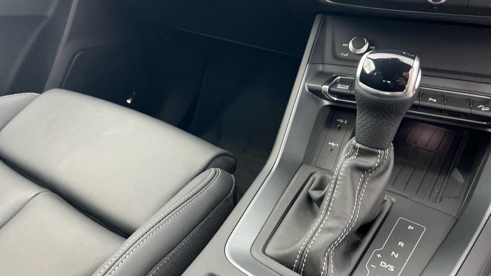 Used Audi Q3 2025 for sale - 76410686: Photo 34