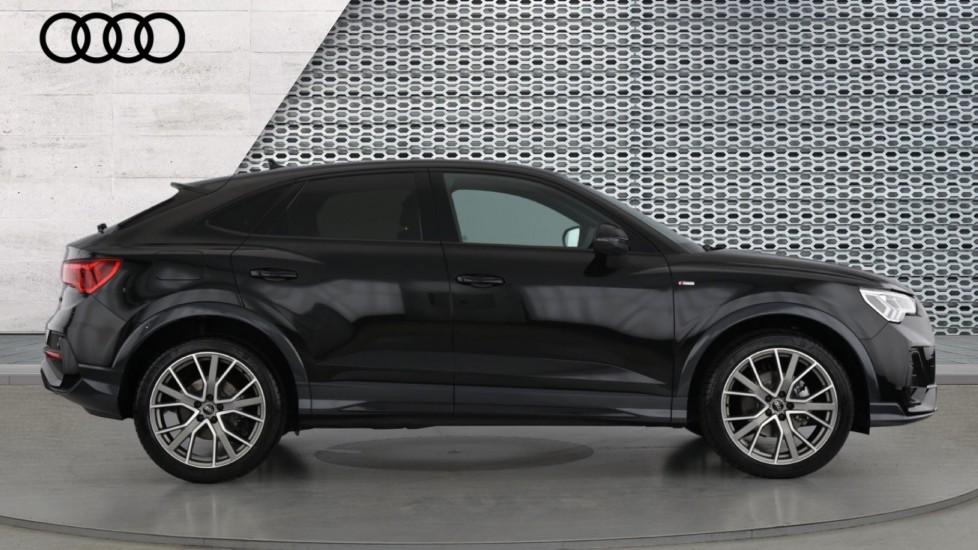 Used Audi Q3 2025 for sale - 76410686: Photo 4
