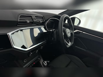 Used Audi Q3 2025 for sale - 76514863: Photo