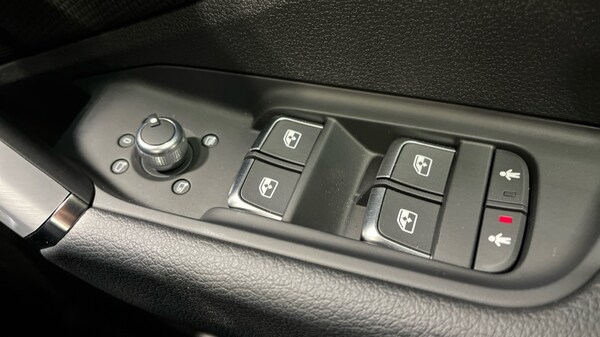 Used Audi Q2 2025 for sale - 75602985: Photo 42
