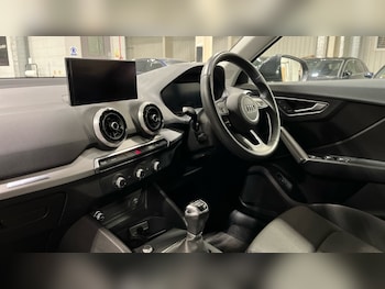 Used Audi Q2 2021 for sale - 76255037: Photo