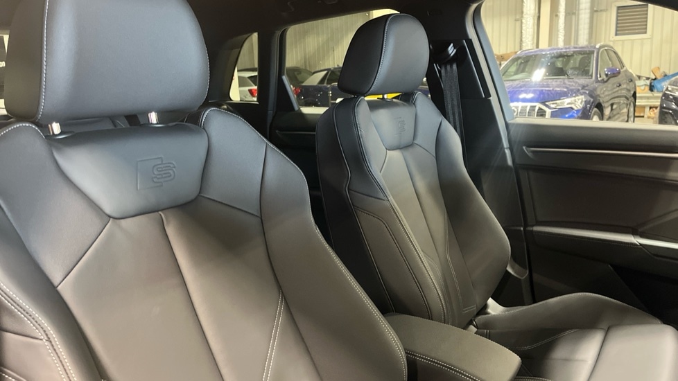 Used Audi Q3 2025 for sale - 76869253: Photo 17