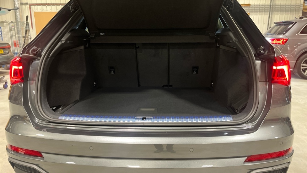 Used Audi Q3 2025 for sale - 76869253: Photo 18