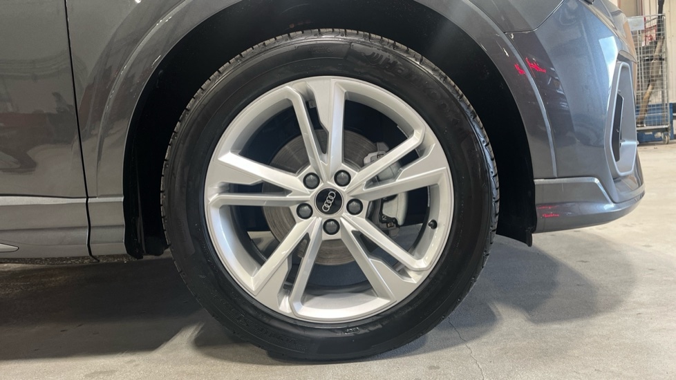 Used Audi Q3 2025 for sale - 76869253: Photo 5