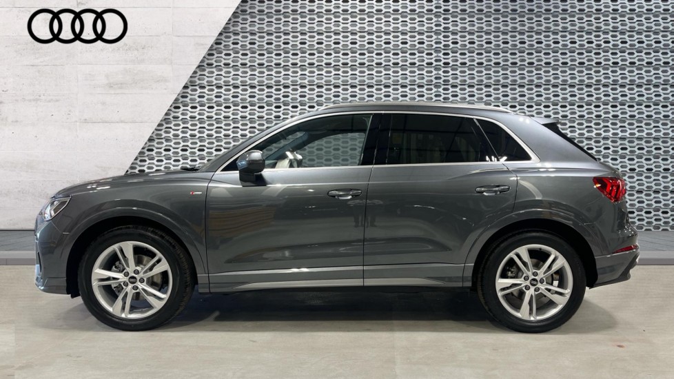 Used Audi Q3 2025 for sale - 76869253: Photo 9