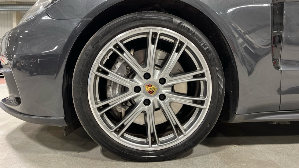 Used Porsche Panamera 2018 for sale - 76928015: Photo 17