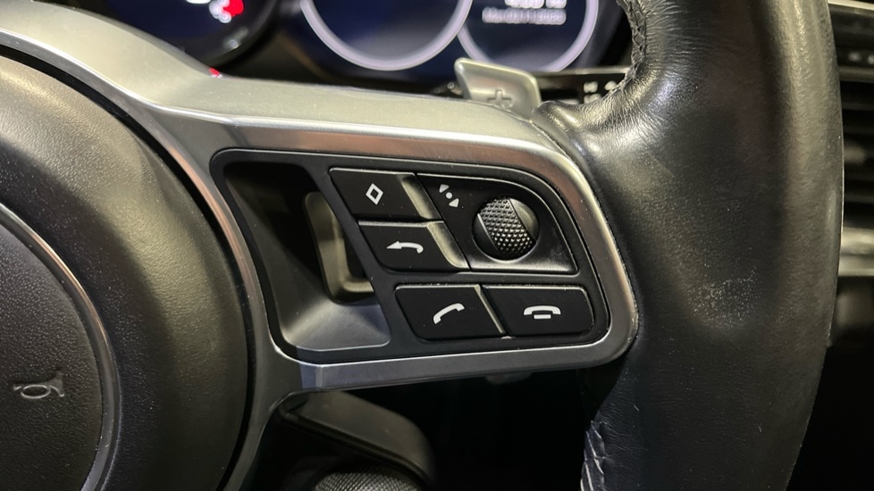 Used Porsche Panamera 2018 for sale - 76928015: Photo 22