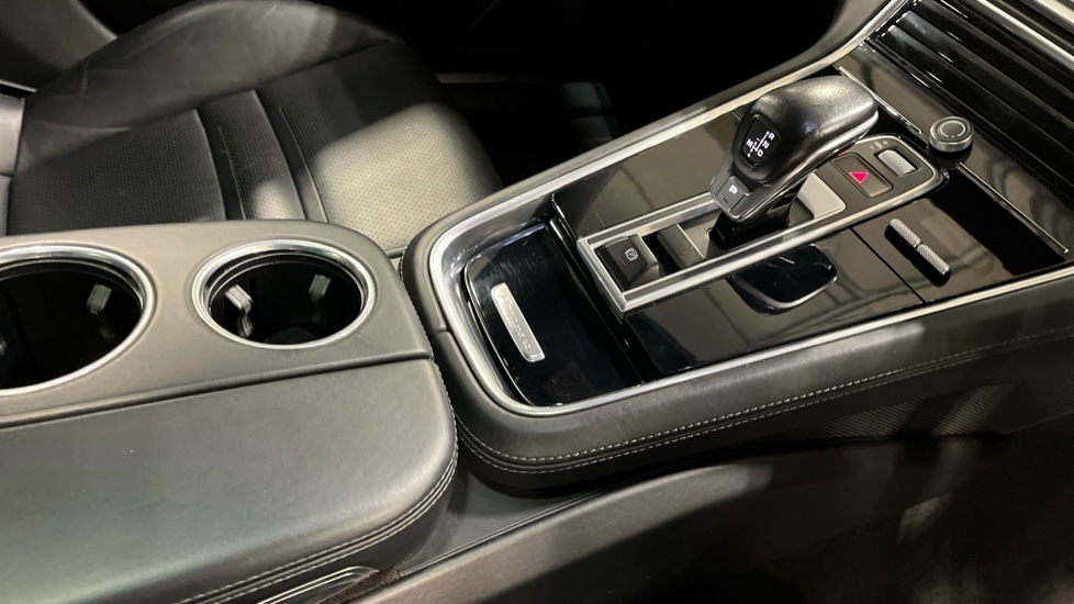 Used Porsche Panamera 2018 for sale - 76928015: Photo 28