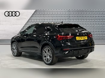 Used Audi Q3 2024 for sale - 75471624: Photo