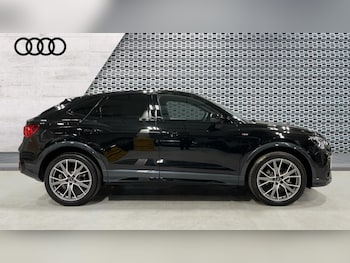Used Audi Q3 2024 for sale - 75471624: Photo